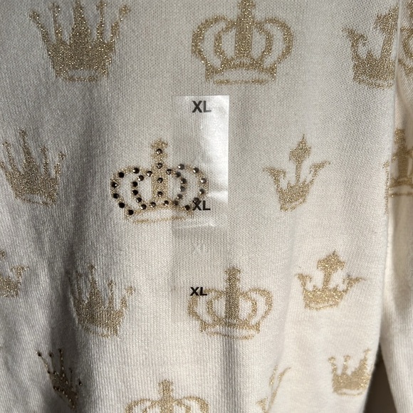Charter Club, XL, NWT,gold thread, and rhinestone embellished sweater - Picture 3 of 10